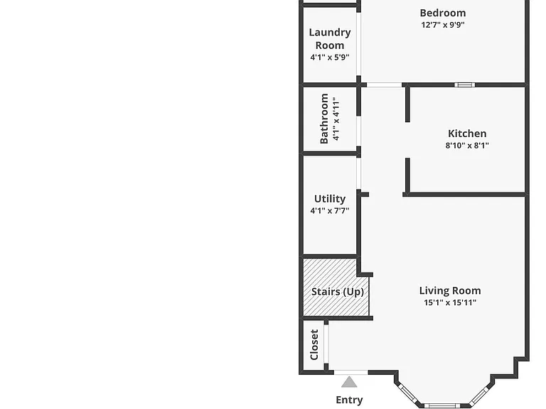714 Hawkins Dr — Photo 2