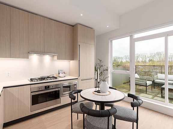 4th image of 2235 Broadway E #601