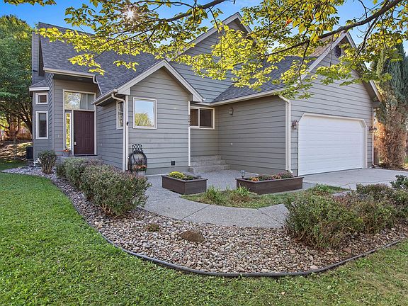 3rd image of 2523 Sunridge Ct