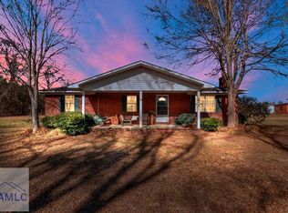 617 Darwin Joseph Rd, Reidsville, GA 30453