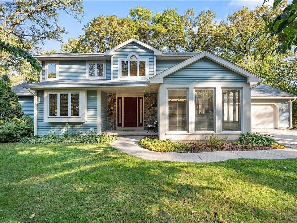 1st image of 3742 Sunny Wood Dr