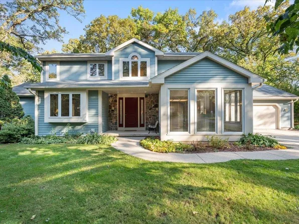 3742 Sunny Wood Dr, Deforest, WI 53532