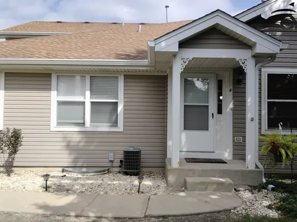 12248 Fairway Cir Unit B, Blue Island, IL 60406