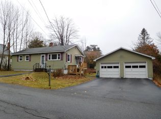 10 Colby St, Auburn, ME 04210
