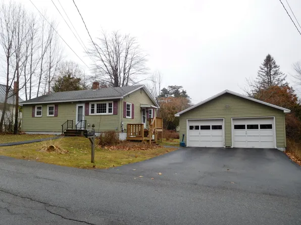 10 Colby Street, Auburn, ME 04210