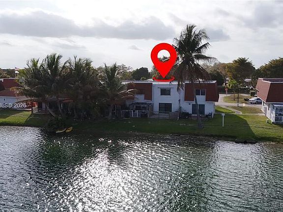 4th image of 401 NW 109th Ave APT 2A