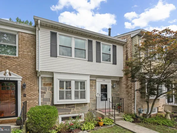 446 Colonial Ridge Ln, Arnold, MD 21012