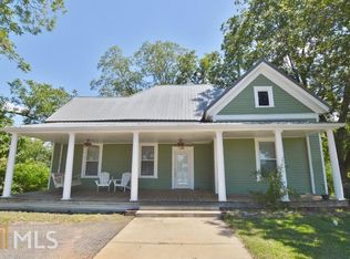 1204 S Broad St, Commerce, GA 30529