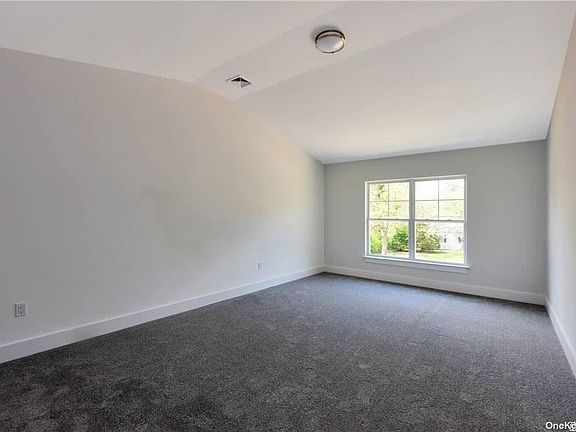 5th image of 506 Breton Way