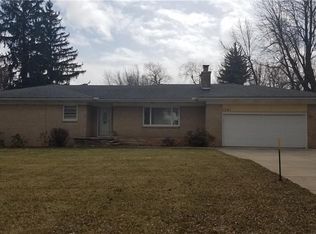 1221 Maple Rd, Buffalo, NY 14221