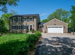 4601 NW Redwood Dr, Topeka, KS 66618