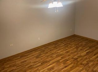 300 25th Ave #1S, Bellwood, IL 60104