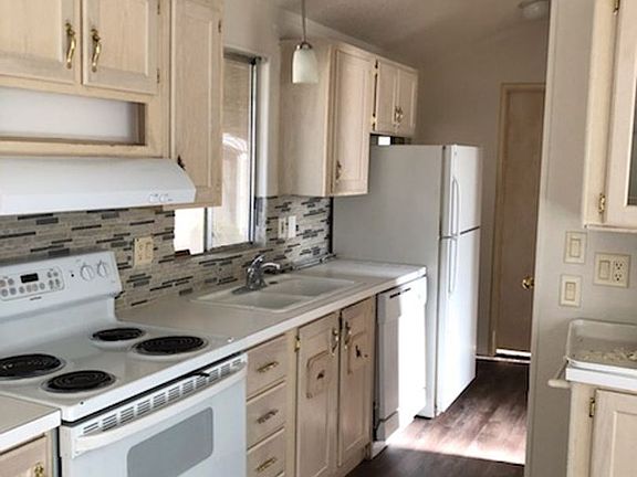 5th image of 448 E Telegraph St Trailer 59