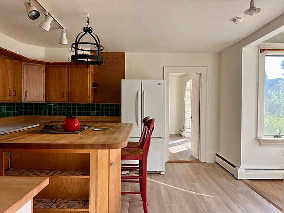 4th image of 59 Cedar Street