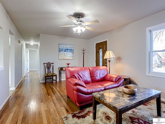 4th image of 6073 Ellison Ave