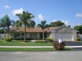1340 Melissa Ln, Davie, FL 33325