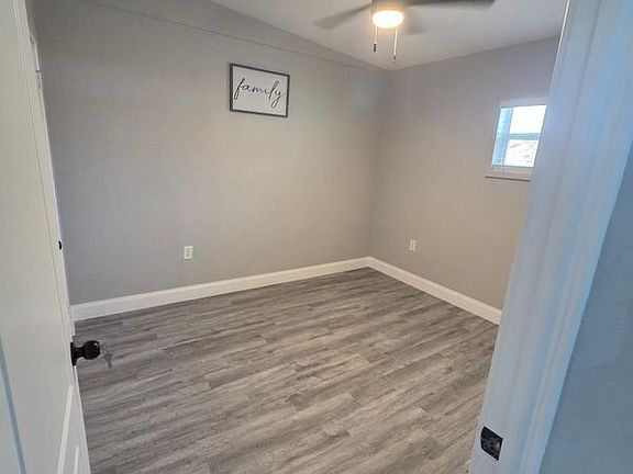 4th image of 2410 11th St