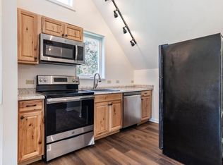 218 Middle Rd #2, Falmouth, ME 04105