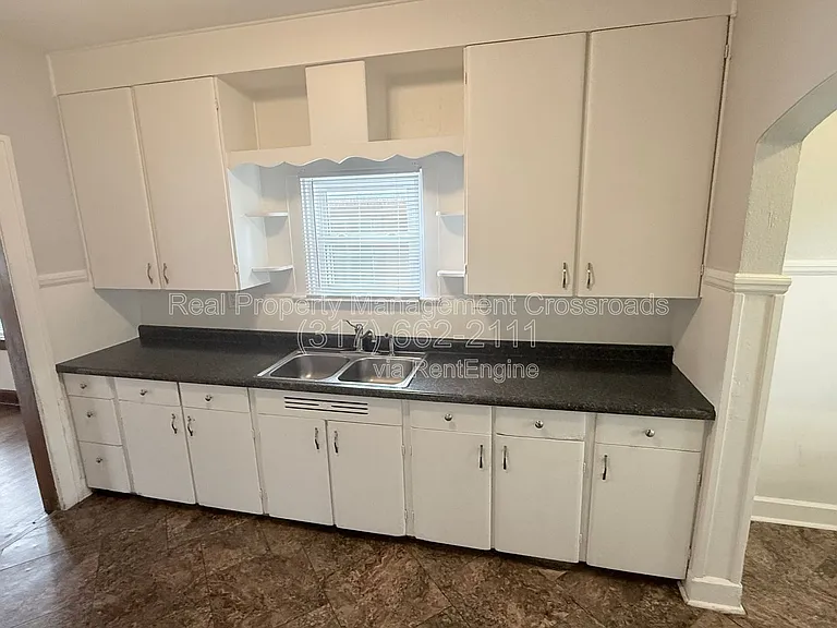 4340 Guilford Ave — Photo 24