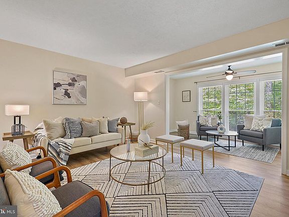 5th image of 7772 Willow Point Dr #7772