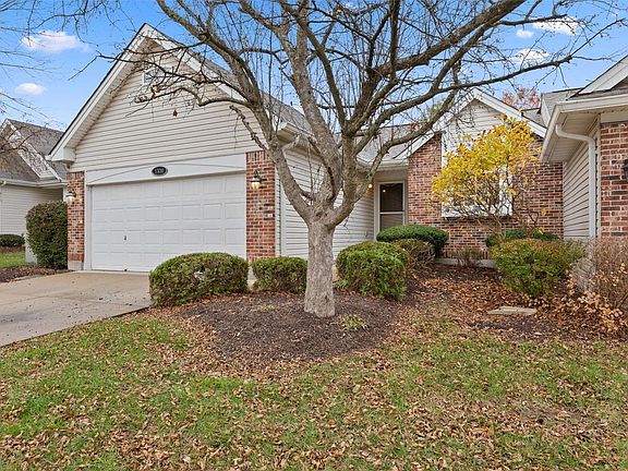 2nd image of 1338 Redwood View Ct