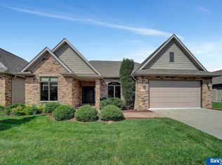 4619 Hawthorne Dr, Lincoln, NE 68516