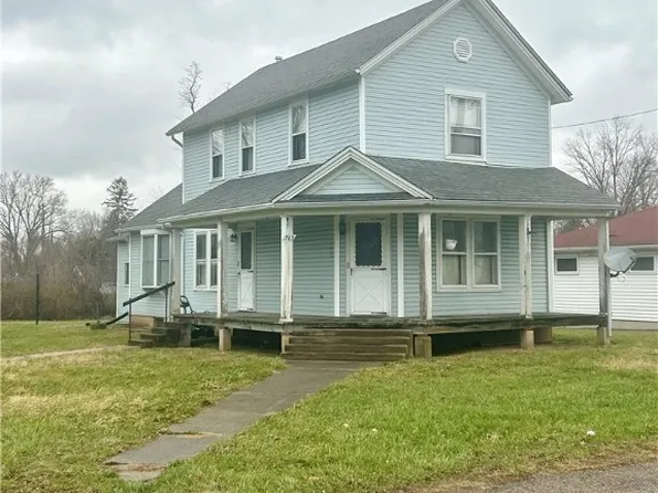 263 Park End Dr, Dayton, OH 45415