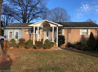 127 Lakewood Dr, Mocksville, NC 27028