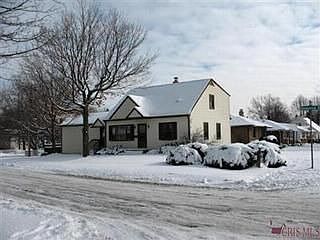 1st image of 3205 Elmwood St