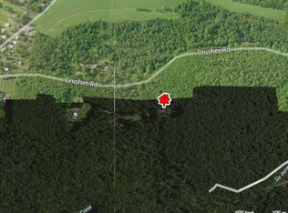 56 Crusher Rd, Douglassville, PA 19518