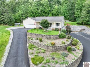 3564 Irvin Cobb Rd, Murray, KY 42071
