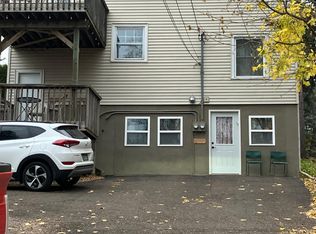 2006 E 4th St, Duluth, MN 55812