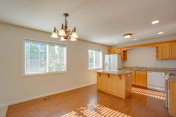 5109 NE 48th Cir — Photo 15