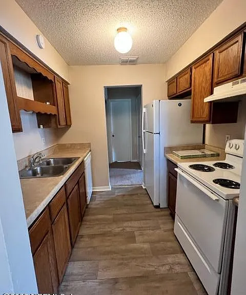 462 Crabapple Ct #D — Photo 6