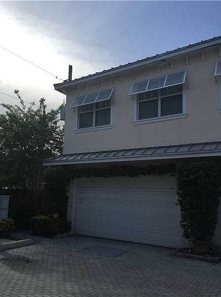 1st image of 25 NE 20th Ave #25