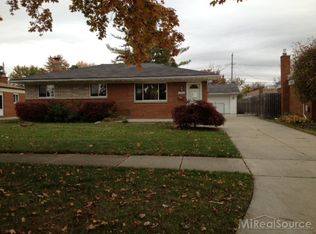 12957 Pomona Dr, Sterling Heights, MI 48312