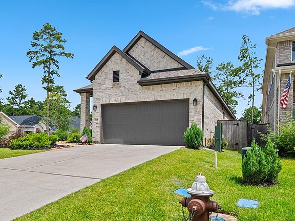 3rd image of 505 Burnaby Ct