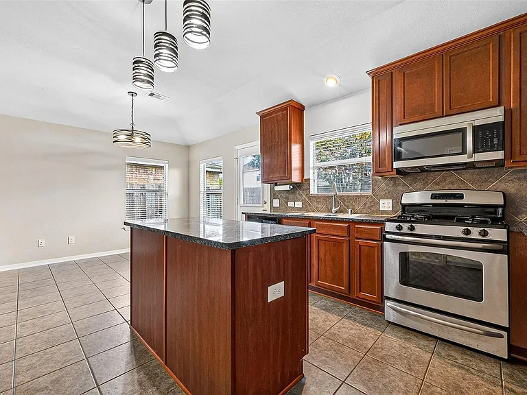 26810 Henson Falls Dr — Photo 15