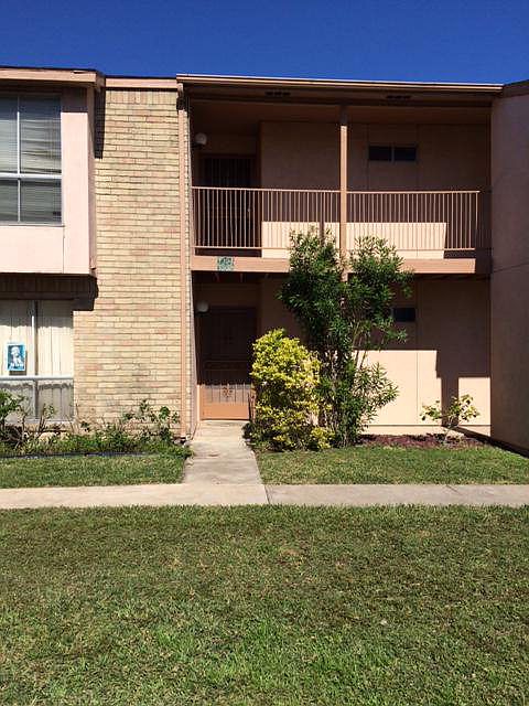 2nd image of 3500 Carmen Blvd #1303