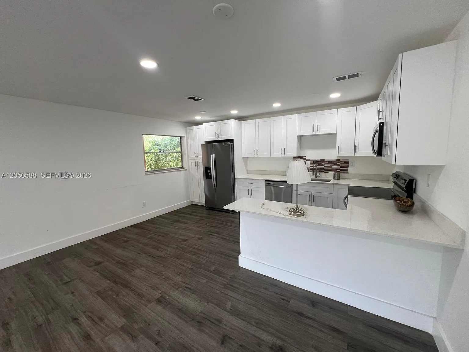 Oaks Condo — Photo 4