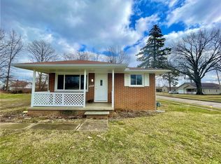 2135 Reeves Ave, Lorain, OH 44052