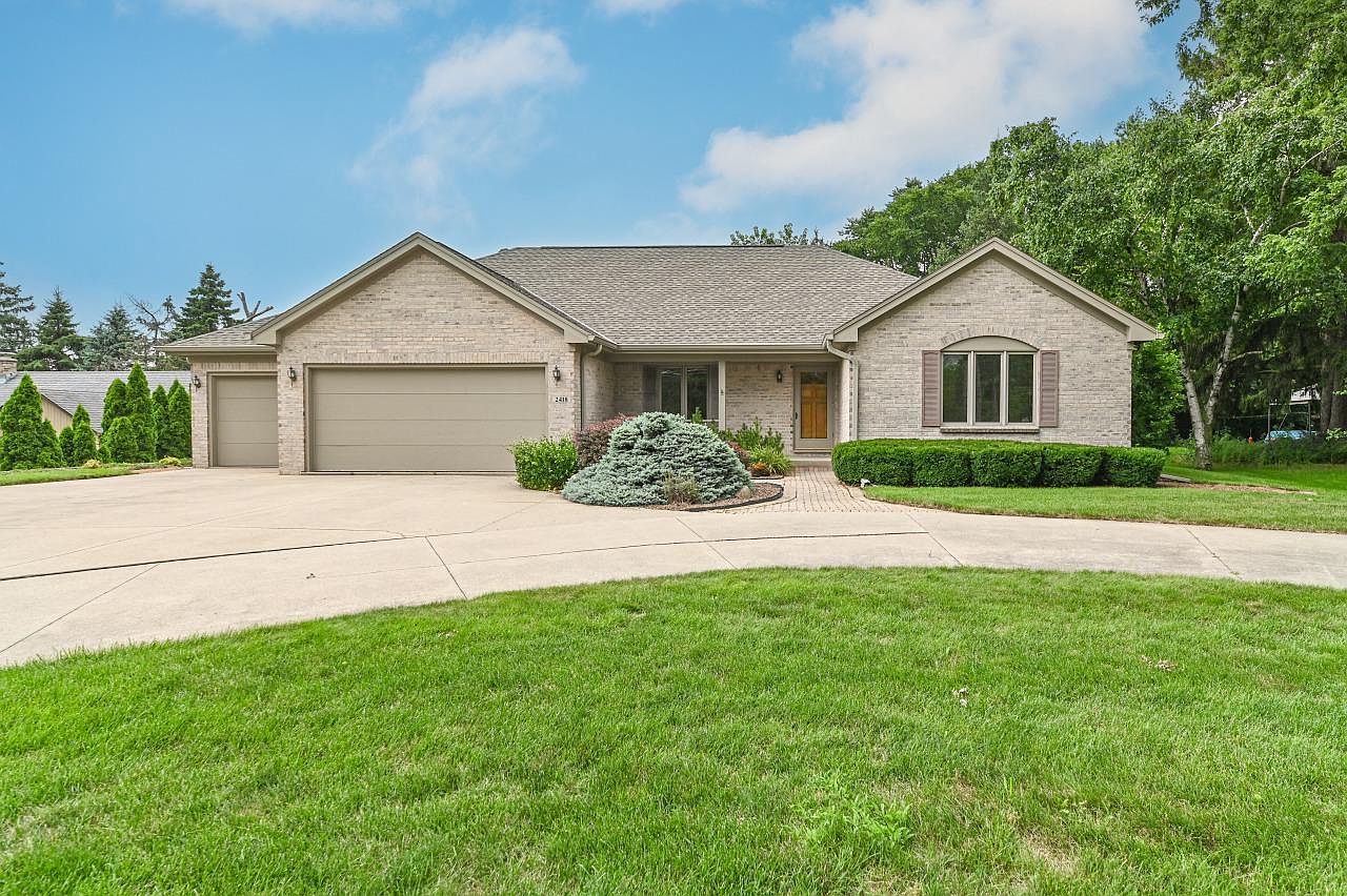 2418 North Emmertsen ROAD, Racine, WI 53406 Zillow
