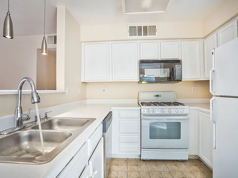 3035 Casey Dr #201 — Photo 11