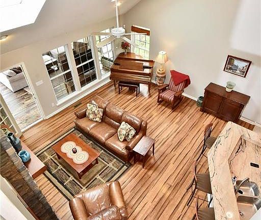 5th image of 291 Water Lilly Ct