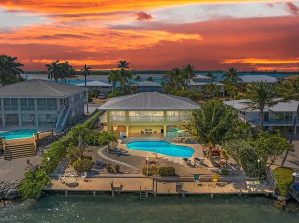 417 Harbour Dr, Duck Key, FL 33050