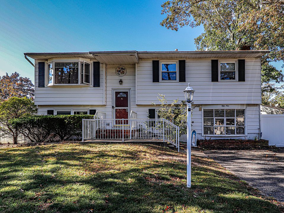 1st image of 59 Almond Dr