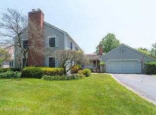 1027 Coventry Dr, Lake Forest, IL
