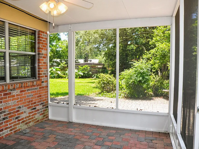 screened in porch