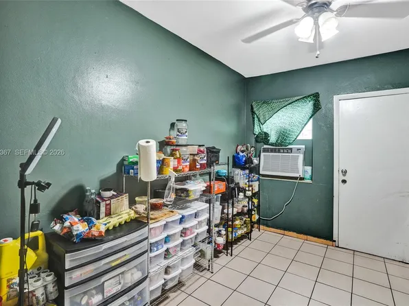 836 NW 101st St, Miami, FL 33150