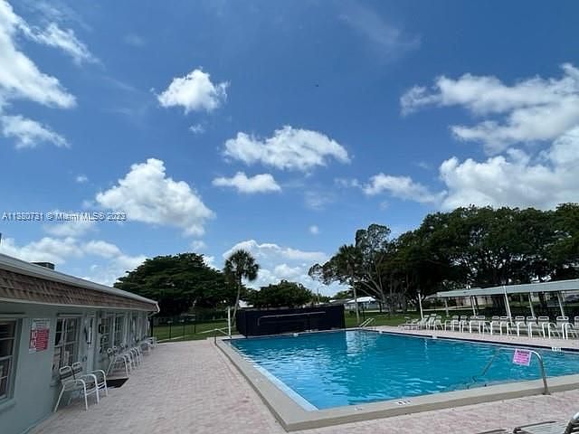1st image of 7305 NW 95th Way